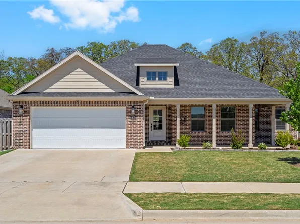 62 E Loveland Loop, Farmington, AR 72730