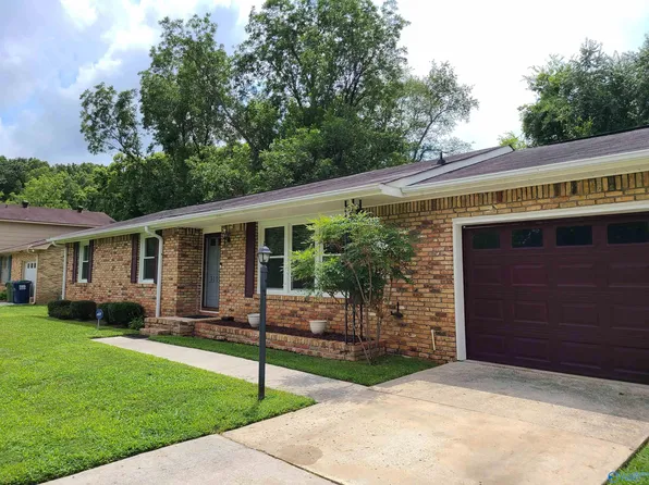 3105 Johnna Cir NW, Huntsville, AL 35810