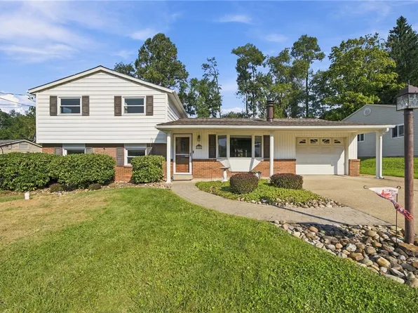 136 Sunrise Dr, Irwin, PA 15642
