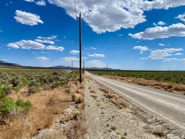 22000 Callaway Dr, Lovelock, NV 89419