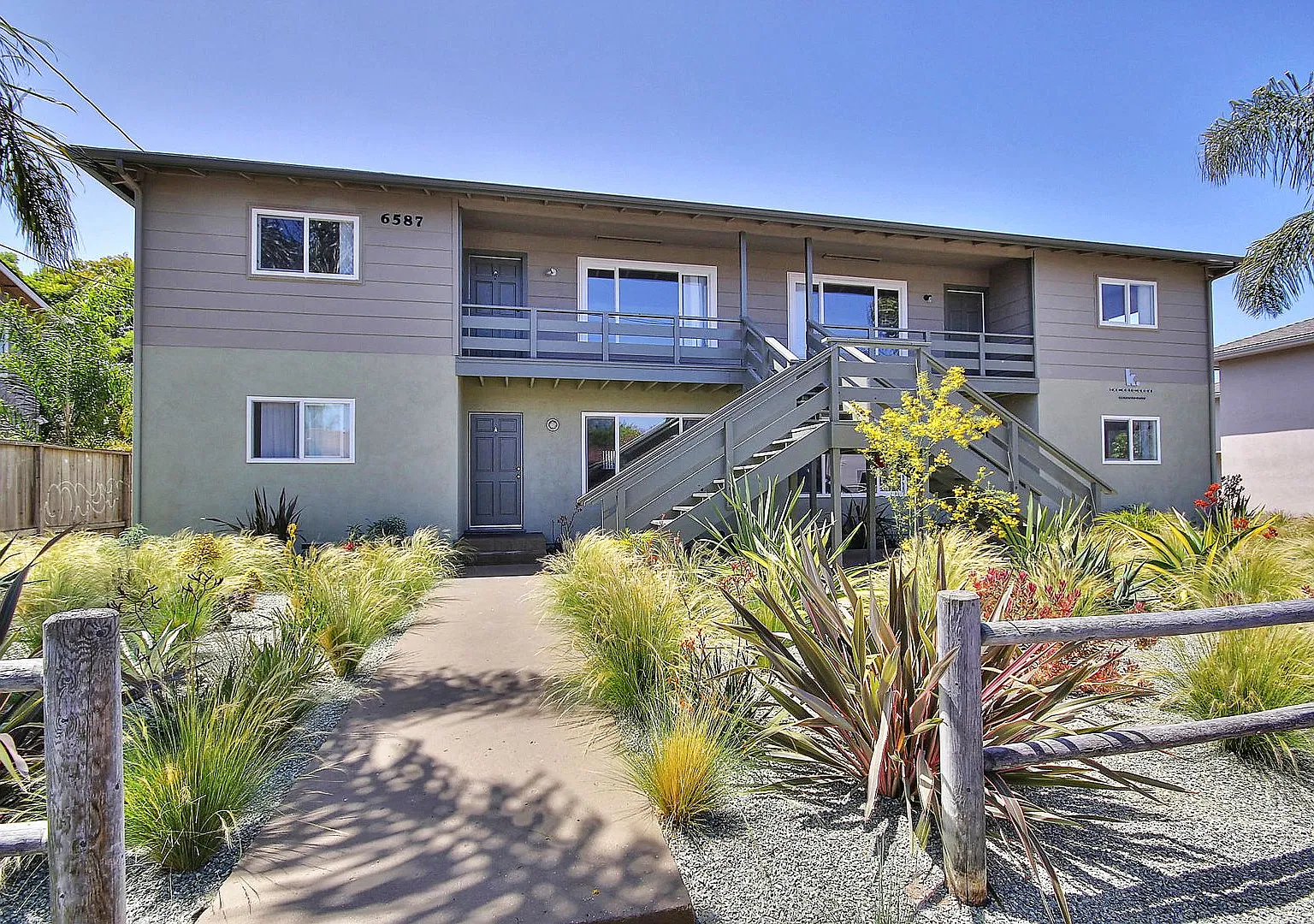 6587 Cordoba — Photo 2