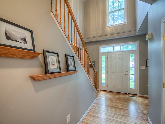 5th image of 3702 Carlyle Ct