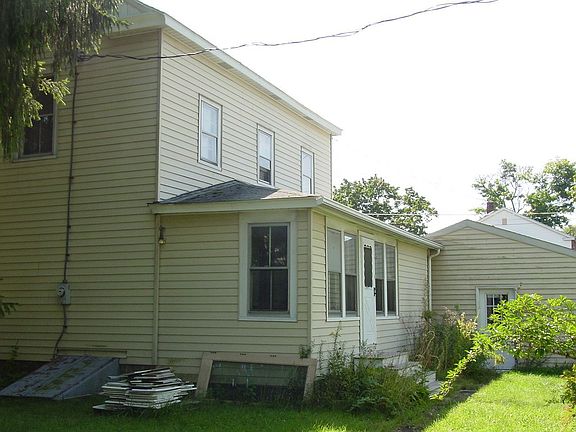 Exterior Back