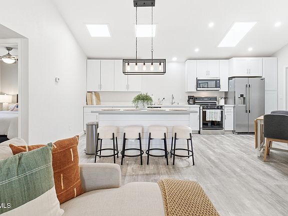 4th image of 4129 E SAN GABRIEL Avenue