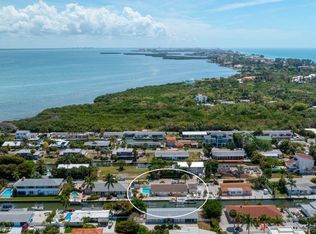 711 Tarawitt Dr, Longboat Key, FL 34228