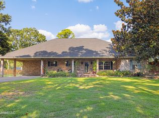 7013 Letort Ln, Biloxi, MS 39532