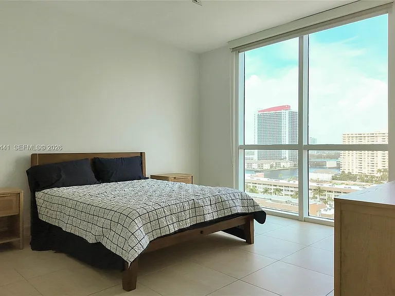 1945 S Ocean Dr #1114 — Photo 13