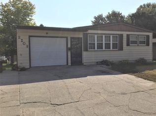 2203 W Madison Ave, Norfolk, NE 68701