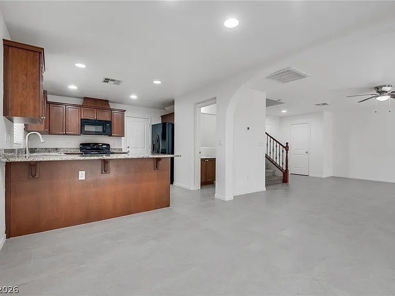 6757 Thalia River St — Photo 8