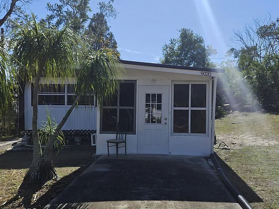 1st image of 9020 Rye St