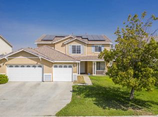 3329 Viana Dr, Palmdale, CA 93550