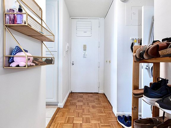 3rd image of 1751 2nd Ave APT 24D