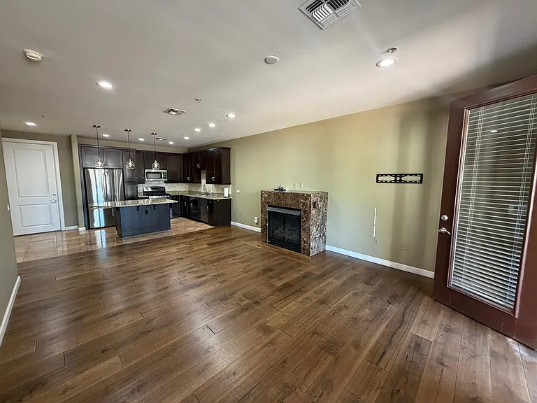 7291 N Scottsdale Rd #1001 — Photo 6
