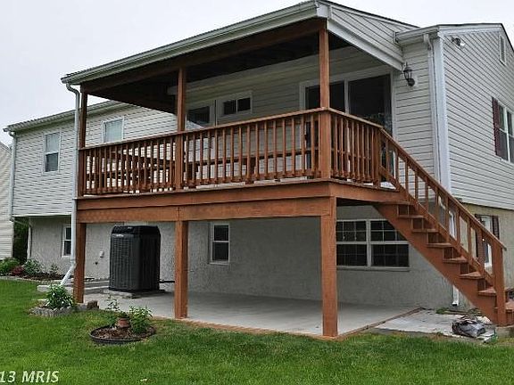 4th image of 1300 Pleasant Valley Dr