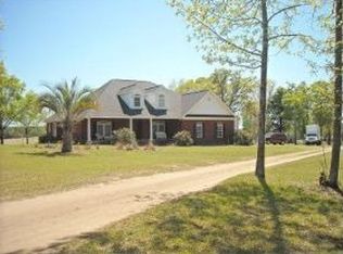 1822 Corbin Rd, Newton, AL 36352