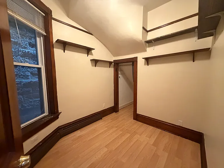 843 W Roscoe St #1F — Photo 9
