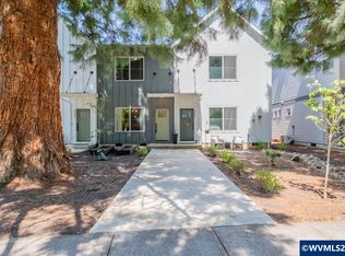 3751 Village Center Dr SE, Salem, OR 97302