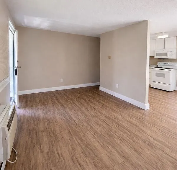 3048 W Amherst Ave #102 — Photo 2