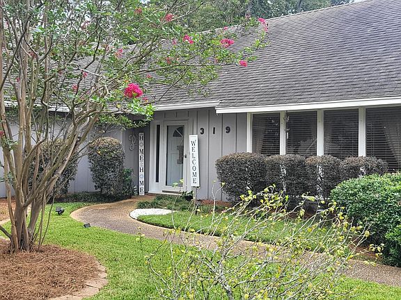 3rd image of 319 Millcreek Dr