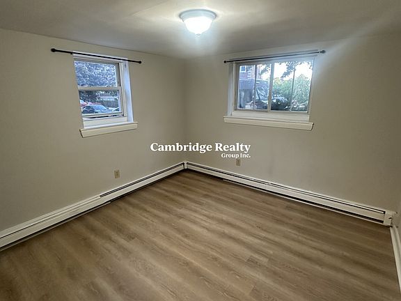 4th image of 69 Chiswick Rd #1T