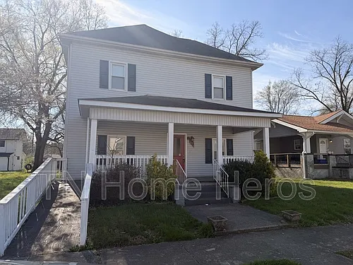 3128 Linden Ave Photo 1