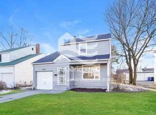 3964 Strandhill Rd, Cleveland, OH 44128