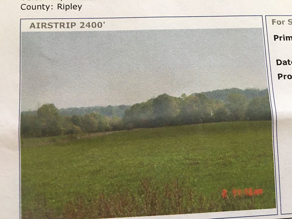 2nd image of 1530 E County Road 750 S