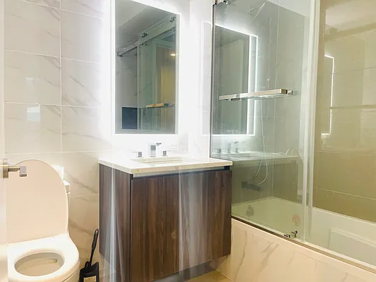 Rented by Oxford Property Group | media 12