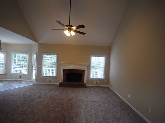 3rd image of 2135 Sweetbirch Trl