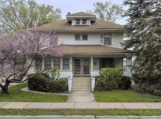 116 Forest Ave APT 2, Riverside, IL 60546