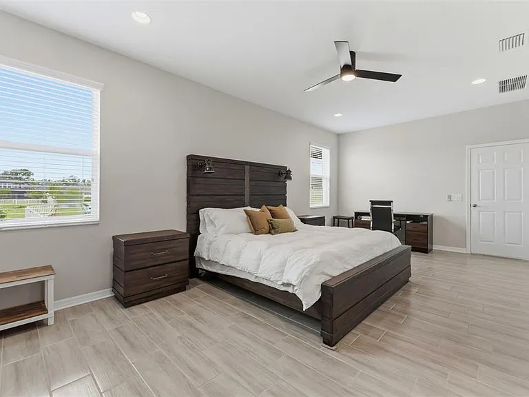 12451 Nouveau Ave — Photo 7