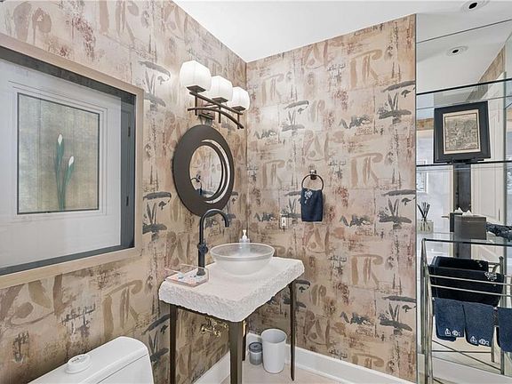 2nd image of 700 Park Regency Pl NE APT 1501