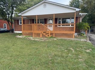 1883 Marlboro Dr, Lexington, KY 40505