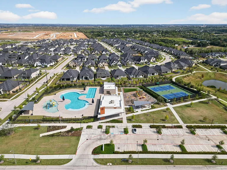 31418 Golden Cliffs Ln — Photo 47
