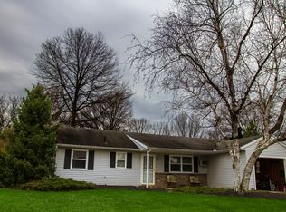 622 Christopher Dr, Wernersville, PA