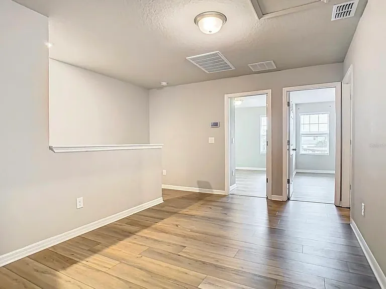 1578 Grand Rue Dr — Photo 16