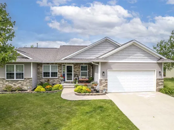 228 Cherry Ln, Tiffin, IA 52340