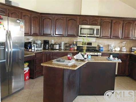 4th image of 4625 Globe Willow Dr