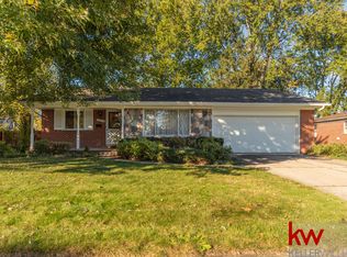 15075 Seminole, Redford, MI 48239
