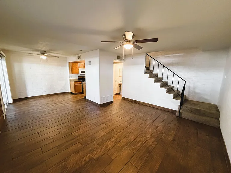 8562 E Roosevelt St — Photo 3