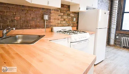 Rented by Metropolitan Property Group