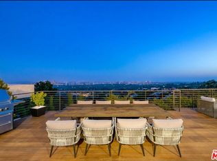 10134 Angelo View Dr, Beverly Hills, CA 90210