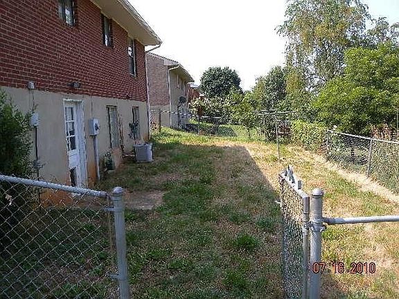 2nd image of 4724 Long Acre Dr NE
