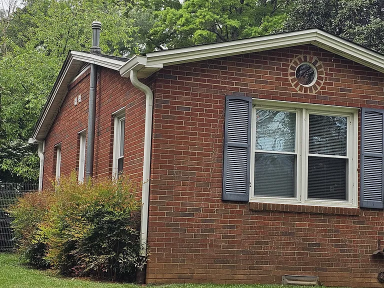 548 Greenway Dr — Photo 24
