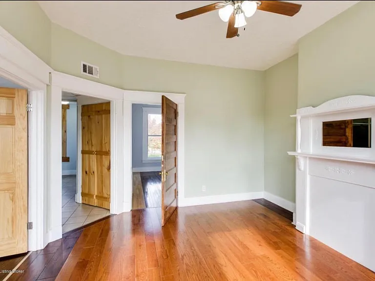 211 E Kentucky St #2A — Photo 4