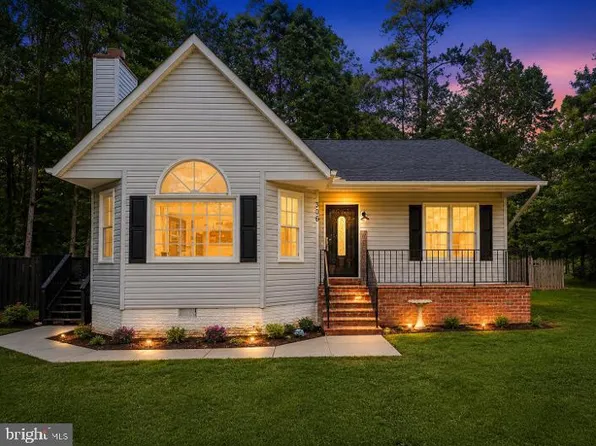 306 Crump Dr, Ruther Glen, VA 22546