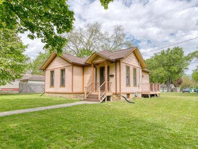 826 W Walworth AVENUE, Whitewater, WI, 53190