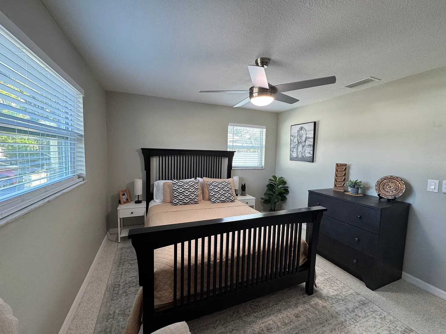 1129 San Marco Dr — Photo 4