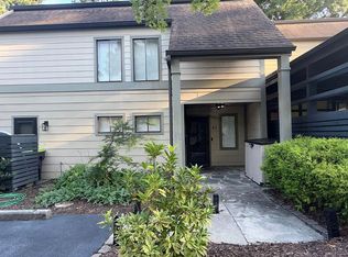 82 Forrest Pl NE, Sandy Springs, GA 30328