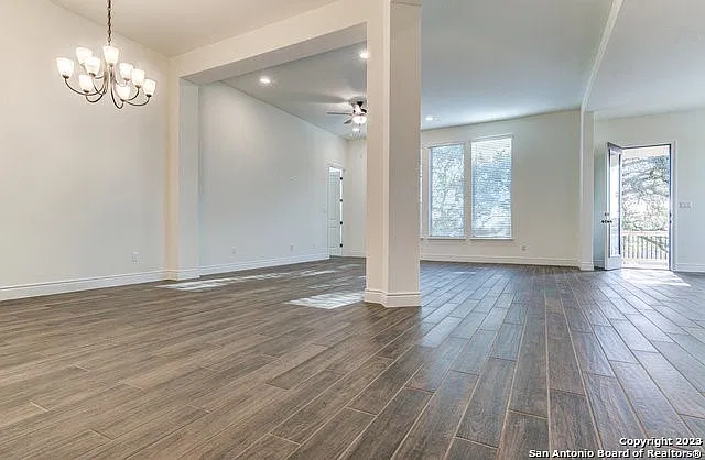 5 bed, 3.0 bath, 3033 sqft, $3,995 — Photo 4